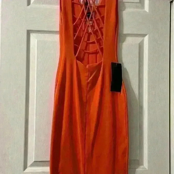 BEBE Orange Dress With Criss Cross Back - NWT - Size XXS - B40 - Picture 2 of 7